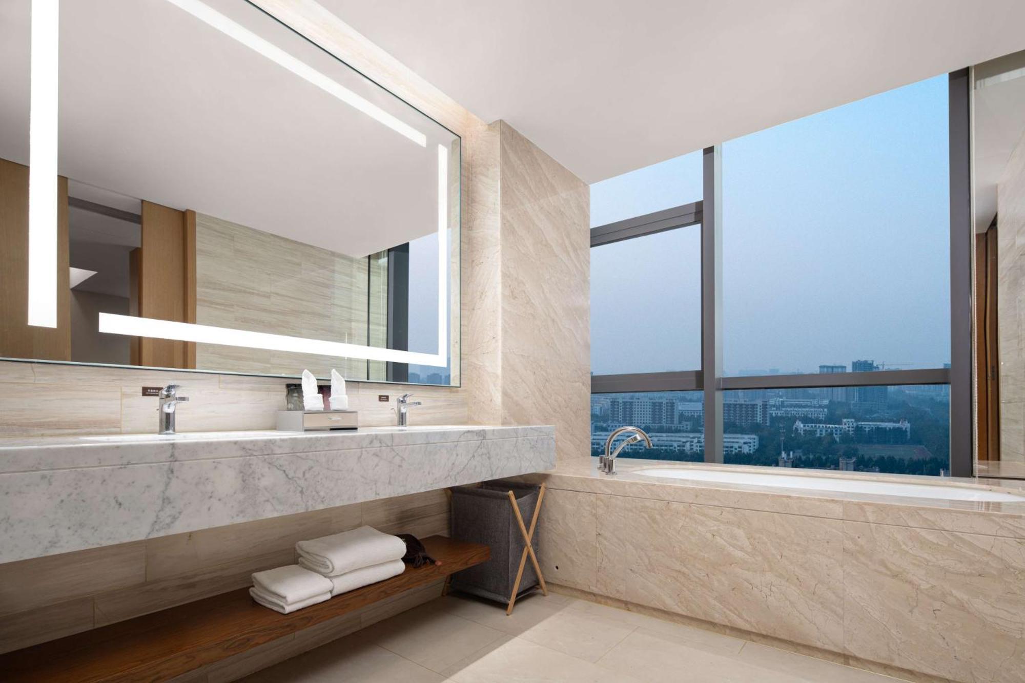 Hilton Garden Inn Zibo Zhangdian Kültér fotó